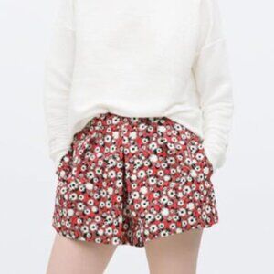 NWT Zara TRF Floral Print Pleated Shorts S
